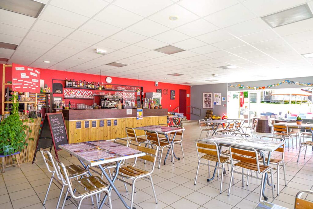 camping restaurant vannes